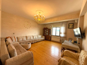 Satılır 3 otaqlı 130 m2 yeni tikili Gənclik m.