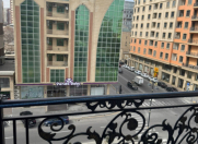 Satılır 2 otaqlı 65 m2 yeni tikili Gənclik m.