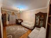 Satılır 3 otaqlı 90 m2 köhnə tikili Qaraçuxur