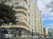 Satılır 2 otaqlı 99 m2 yeni tikili Qara Qarayev m.