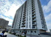 Satılır 4 otaqlı 182 m2 yeni tikili 28 May m.