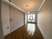 Satılır 3 otaqlı 100 m2 yeni tikili Xalqlar Dostluğu m.
