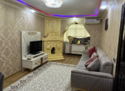 Satılır 3 otaqlı 60 m2 köhnə tikili Koroğlu m.