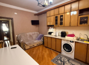 Satılır 2 otaqlı 80 m2 yeni tikili Həzi Aslanov