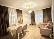 Satılır 2 otaqlı 70 m2 köhnə tikili Neftçi bazası