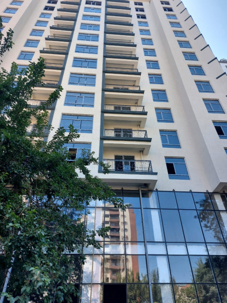 Satılır 1 otaqlı 86 m2 yeni tikili Nəriman Nərimanov m.