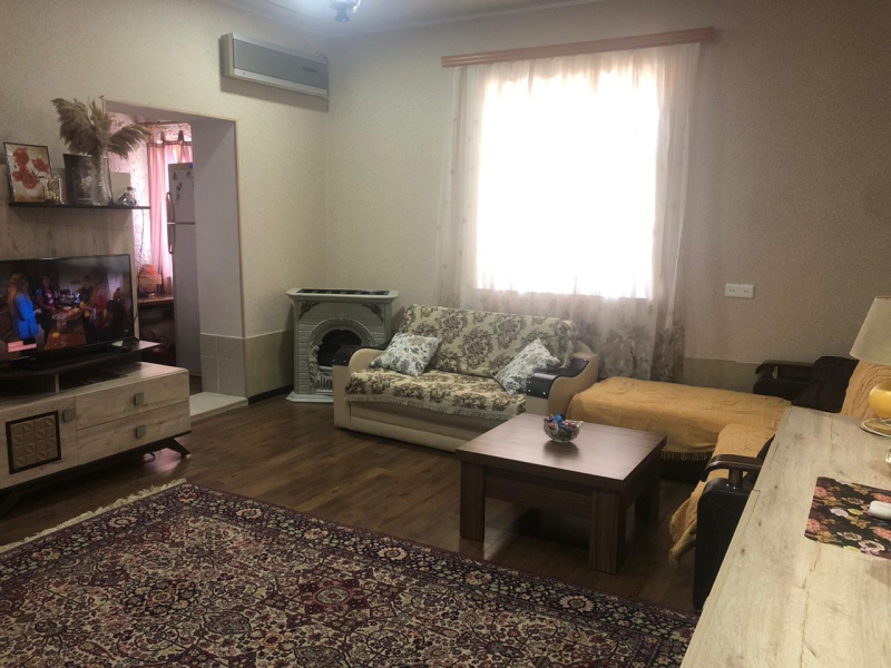 Satılır 1 otaqlı 60 m2 köhnə tikili İçəri Şəhər m.