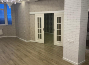 Satılır 4 otaqlı 94 m2 yeni tikili İnşaatçılar m.