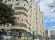 Satılır 2 otaqlı 100 m2 yeni tikili Qara Qarayev m.