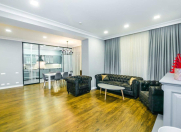 Satılır 5 otaqlı 240 m2 yeni tikili Sahil m.