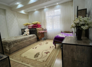 Satılır 3 otaqlı 93 m2 yeni tikili 28 May m.