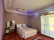 Satılır 2 otaqlı 70 m2 yeni tikili Bakı