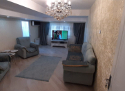 Satılır 4 otaqlı 120 m2 yeni tikili Memar Əcəmi m.