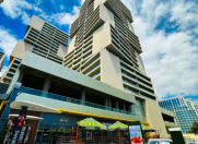 Satılır 2 otaqlı 100 m2 yeni tikili 8 Noyabr m.