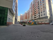 Satılır 3 otaqlı 130 m2 yeni tikili 8 Noyabr m.