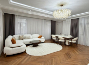 Satılır 3 otaqlı 140 m2 yeni tikili Nəsimi r.
