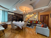 Satılır 4 otaqlı 191 m2 yeni tikili Yasamal r.
