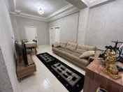 Satılır 2 otaqlı 77 m2 yeni tikili Saray