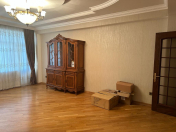 Satılır 2 otaqlı 106 m2 yeni tikili 8 Noyabr m.