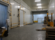 İcarəyə verilir 1 otaqlı 670 m2 obyekt Koroğlu m.