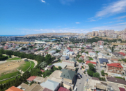 Satılır 3 otaqlı 130 m2 yeni tikili İnşaatçılar m.
