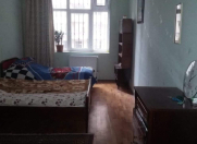 Satılır 3 otaqlı 144 m2 yeni tikili 8 Noyabr m.