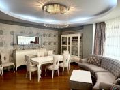Satılır 3 otaqlı 176 m2 yeni tikili Nərimanov r.