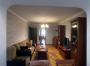 Satılır 3 otaqlı 68 m2 köhnə tikili Gənclik Mall