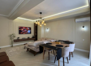 Satılır 4 otaqlı 175 m2 yeni tikili 8 Noyabr m.