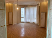 Satılır 2 otaqlı 68 m2 yeni tikili 8 Noyabr m.