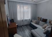 Satılır 2 otaqlı 58 m2 köhnə tikili Y.Günəşli