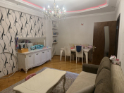 Satılır 2 otaqlı 80 m2 yeni tikili Xalqlar Dostluğu m.
