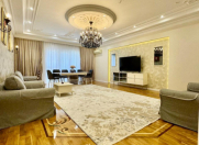 Satılır 4 otaqlı 225 m2 yeni tikili 28 May m.