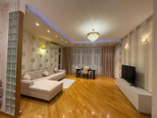 Satılır 3 otaqlı 110 m2 yeni tikili Heydər Əliyev Mərkəzi