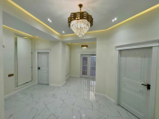 Satılır 3 otaqlı 120 m2 yeni tikili Gənclik m.