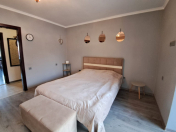 Satılır 2 otaqlı 70 m2 köhnə tikili Səbail r.