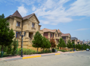 Satılır 4 otaqlı 160 m2 villa Yasamal r.