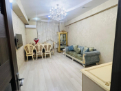 Satılır 2 otaqlı 72 m2 yeni tikili Əhmədli m.
