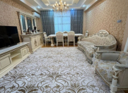 Satılır 3 otaqlı 125 m2 yeni tikili Memar Əcəmi m.