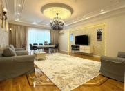 Satılır 4 otaqlı 225 m2 yeni tikili 28 May m.