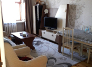 Satılır 3 otaqlı 82 m2 köhnə tikili Nizami r.