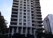 Satılır 2 otaqlı 104 m2 yeni tikili 28 May m.