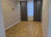 Satılır 2 otaqlı 76 m2 yeni tikili 20 yanvar m.