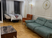 Satılır 3 otaqlı 90 m2 köhnə tikili Gənclik m.