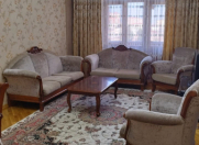 Satılır 3 otaqlı 130 m2 yeni tikili 8 Noyabr m.