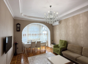 Satılır 3 otaqlı 95 m2 köhnə tikili Nəriman Nərimanov m.