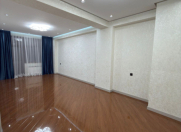 Satılır 3 otaqlı 148 m2 yeni tikili Xalqlar Dostluğu m.