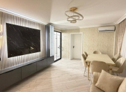 Satılır 3 otaqlı 75 m2 köhnə tikili Gənclik m.