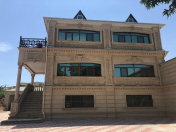 İcarəyə verilir 9 otaqlı 2000 m2 bağ evi Novxanı
