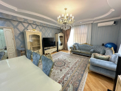 Satılır 3 otaqlı 135 m2 yeni tikili Xalqlar Dostluğu m.